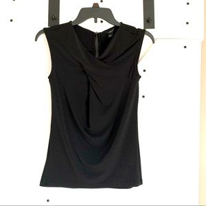 Women’s Ann Taylor Black Sleeveless Blouse with Zipper on Back Wrap V-neck XS